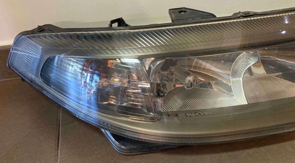 Farol Laguna II, frente direito, Xenon