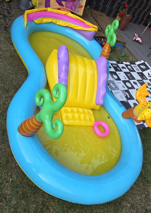 Basen ogrodowy dla małych dzieci - brodzik - zjeżdżalnia - 1,5m x 3m