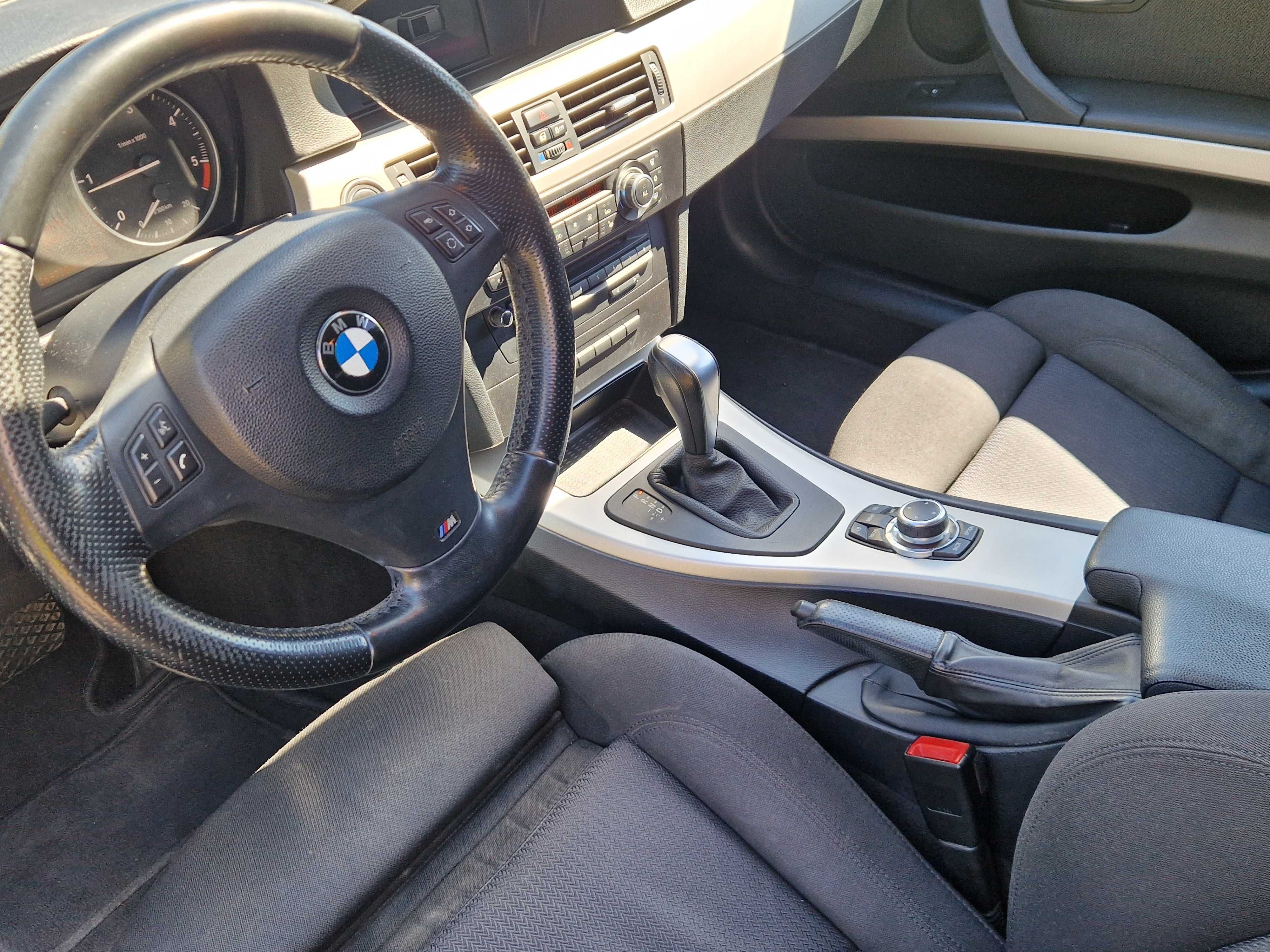 BMW 320D 2011 ROK. Stan idealny.