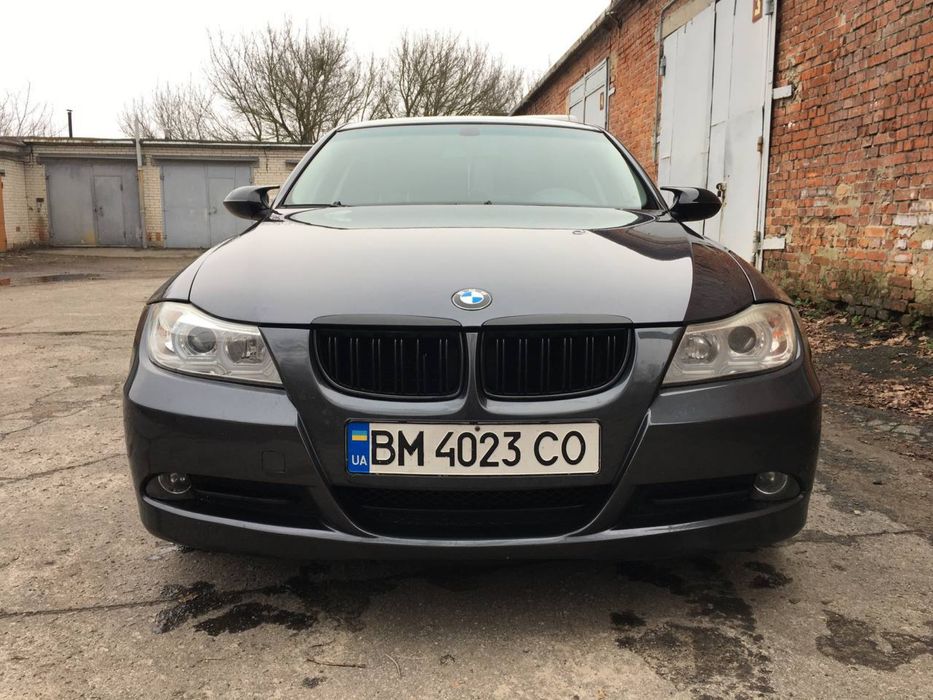 Продам срочно BMW 318 i