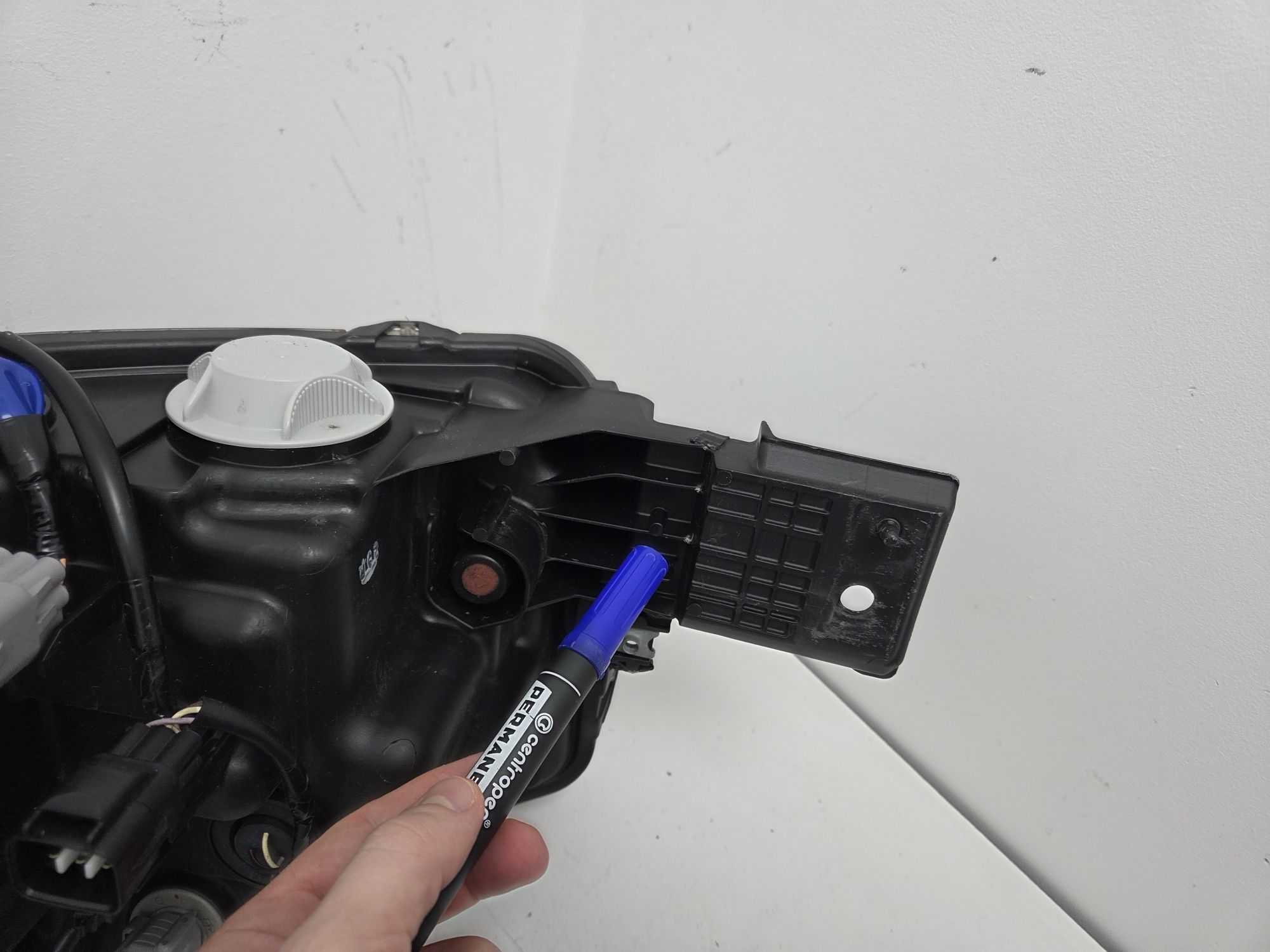 Фара права Subaru Forester 2022-2024 Full Led Adaptive USA