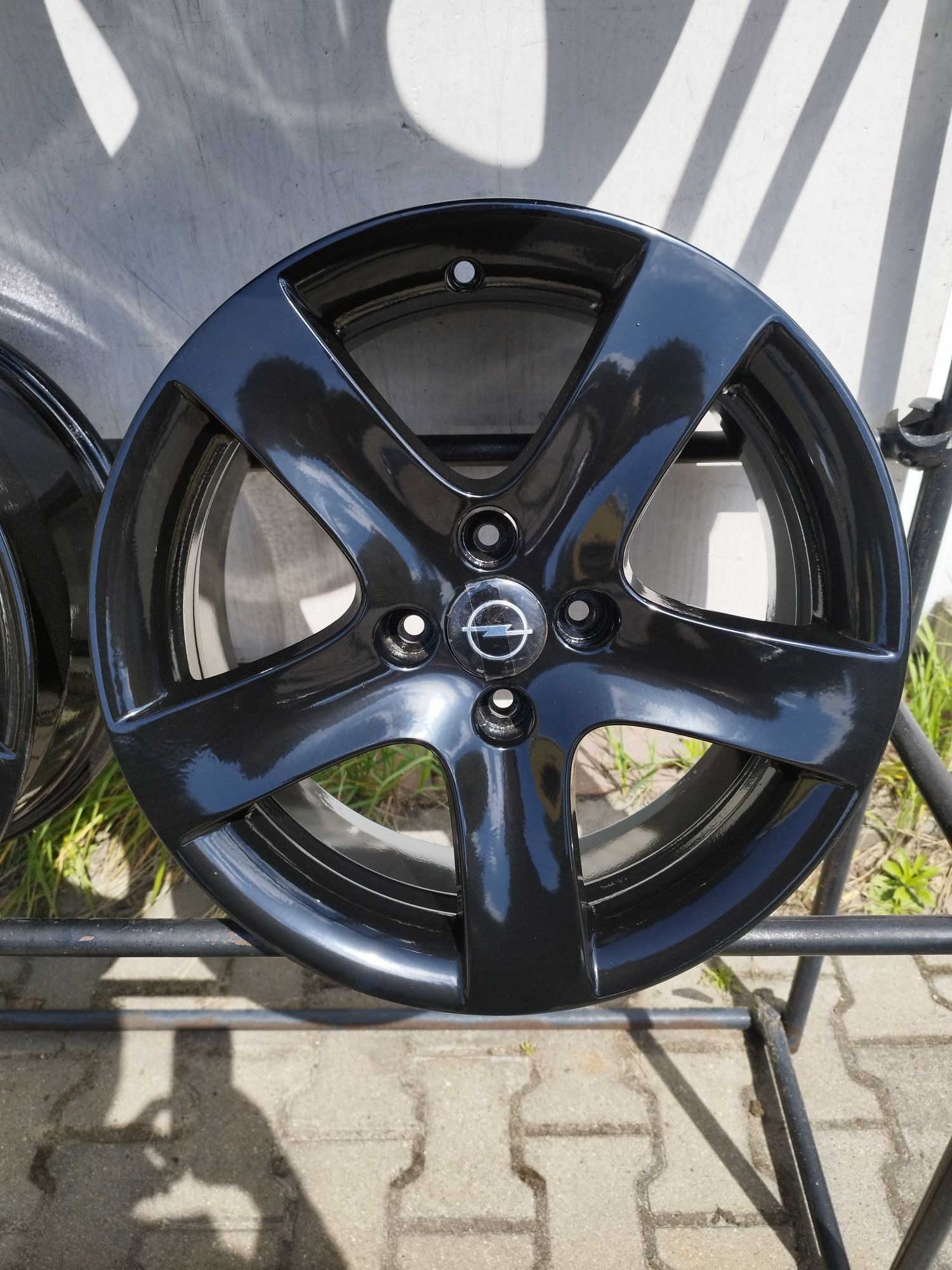 Felgi 17" 4x108 Et 32 7.5j Peugeot Citroen Opel