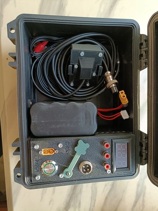 Наземна станція оптоволоно FPV в наявності 2 штуки