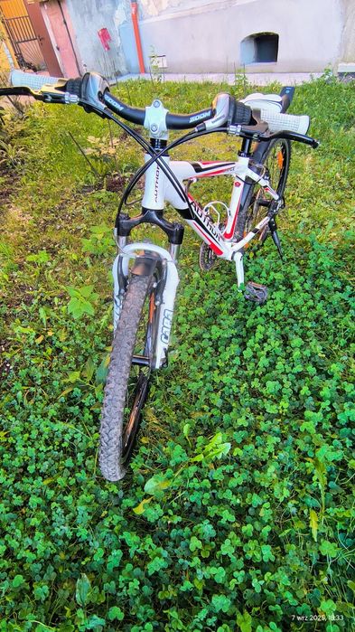 Rower author dzieciecy koła 24  rama 14 r.