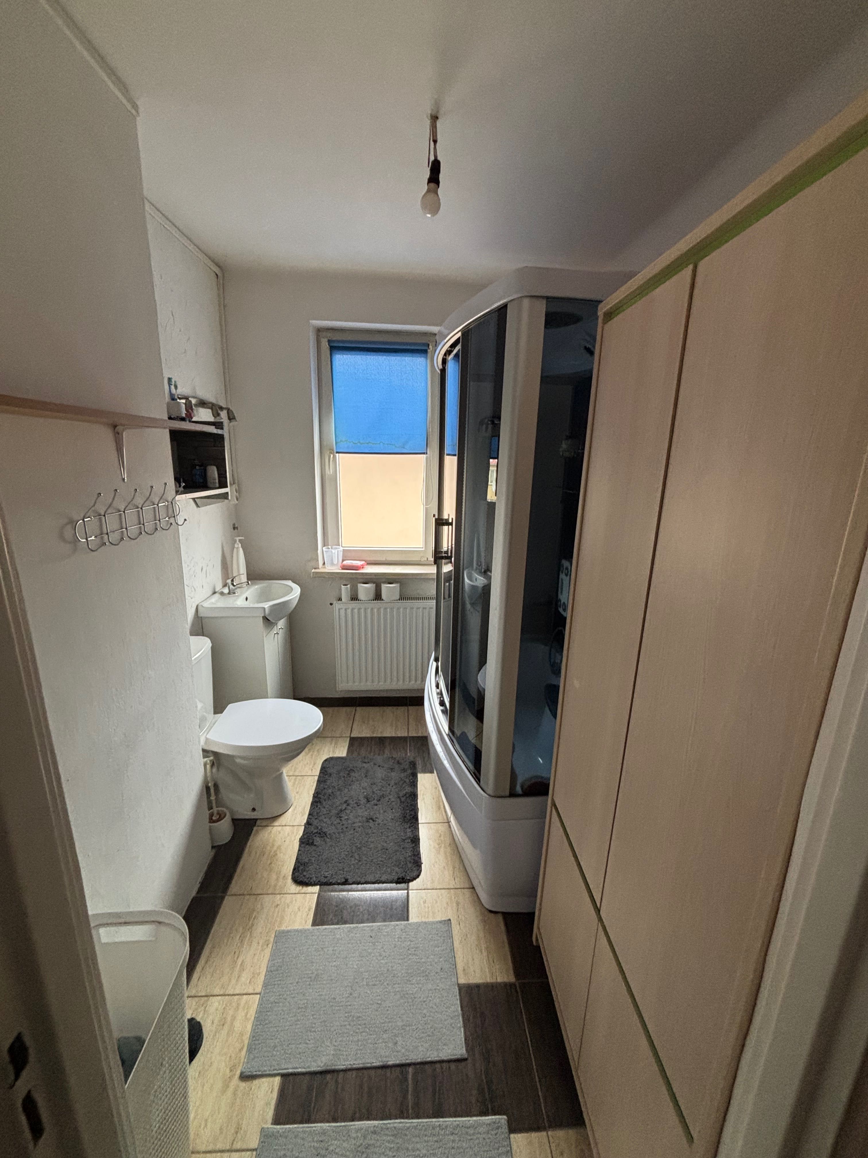 Duzy dom 6 pokoi 2 lazienki zabudowa blizniacza ok 180m2 dzialka ok 3a