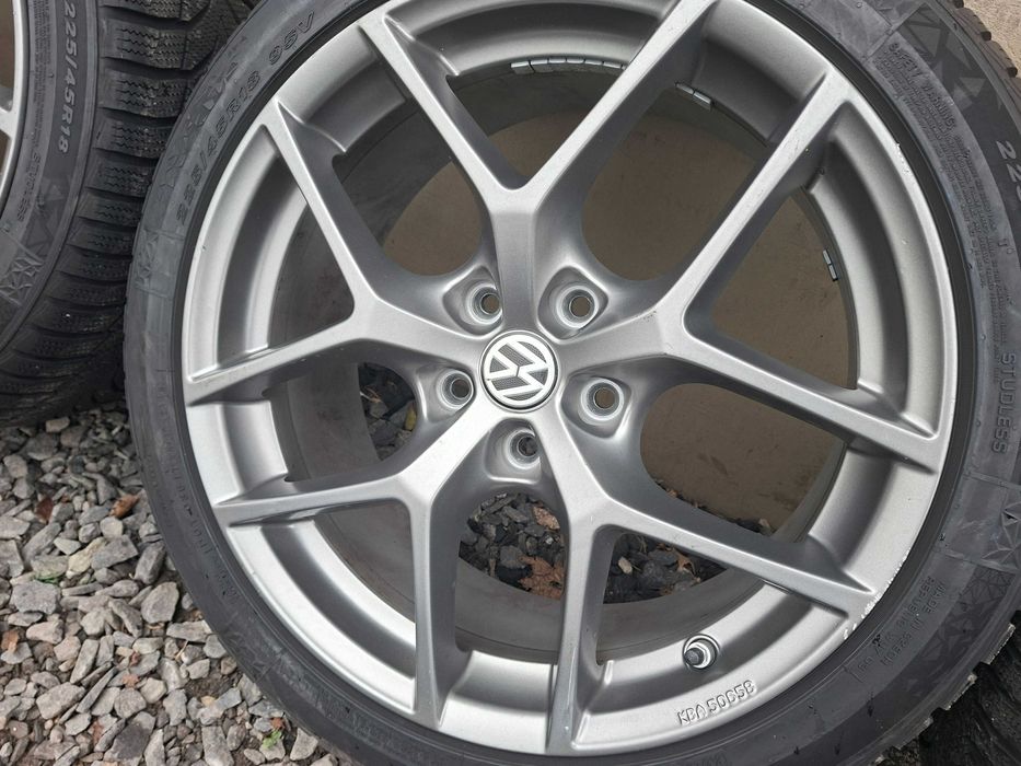 [K113] KOŁA ZIMOWE,ALUFELGI 18'' 5x112 SKODA SuperB,VW Passat B8,T-Roc