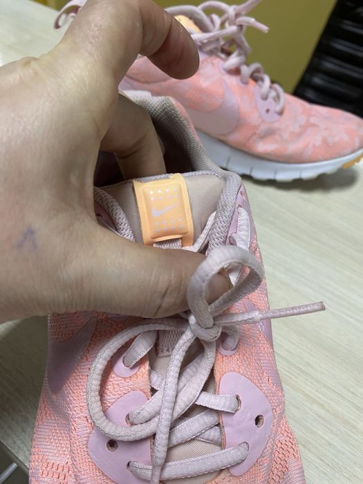 Оригинальные дышащие кросовки