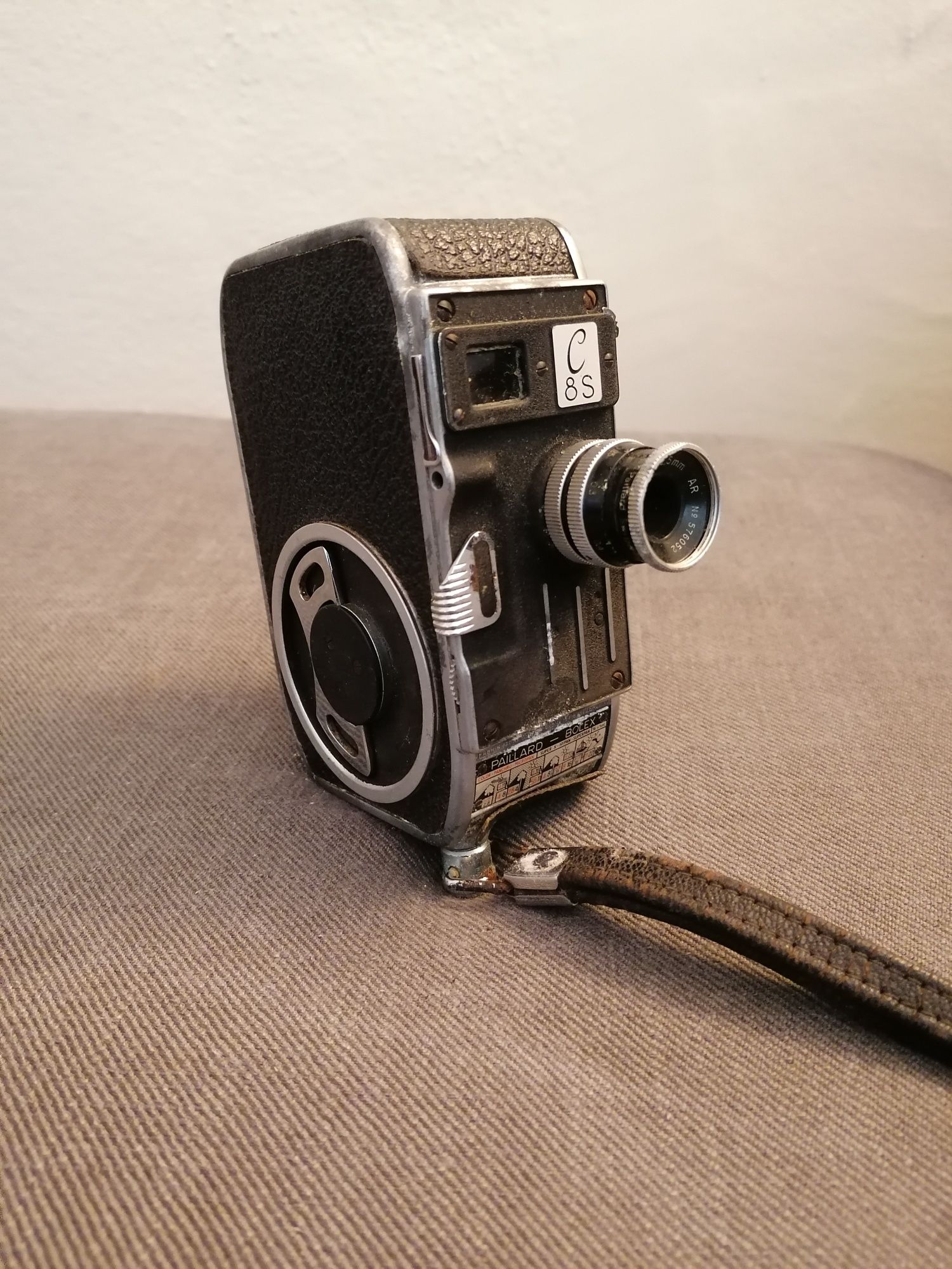 Máquina de filmar Bolex Paillard