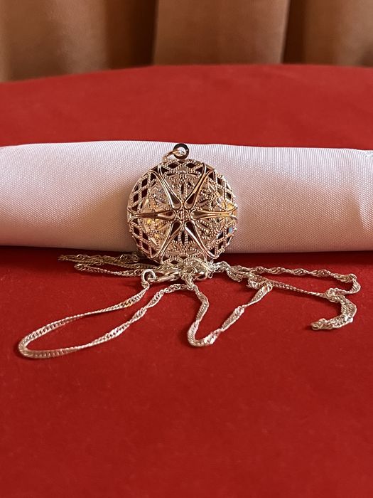 Przepiękny sekretnik