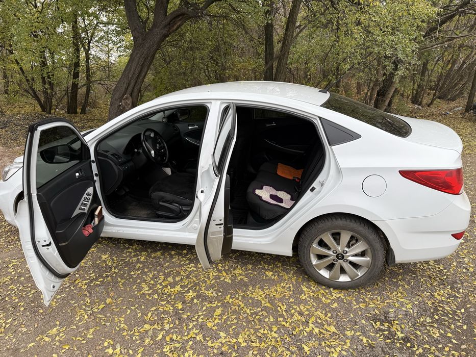 Продам Hyundai Accent