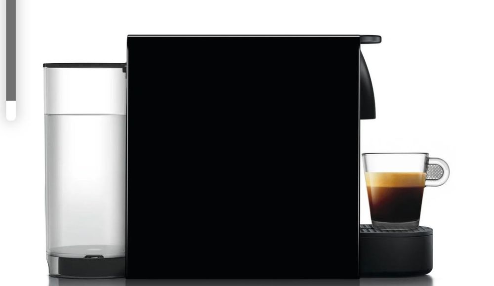 Maquina de Café Nespresso Essenza Mini