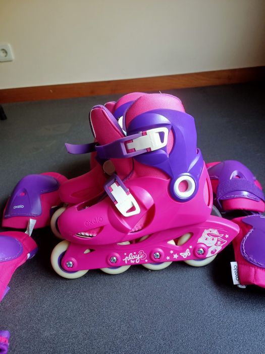 Patins em linha para criança, menina, com kit de proteção