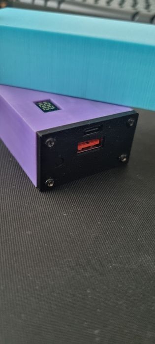 Powerbank 12000mah szybkie ładowanie QC