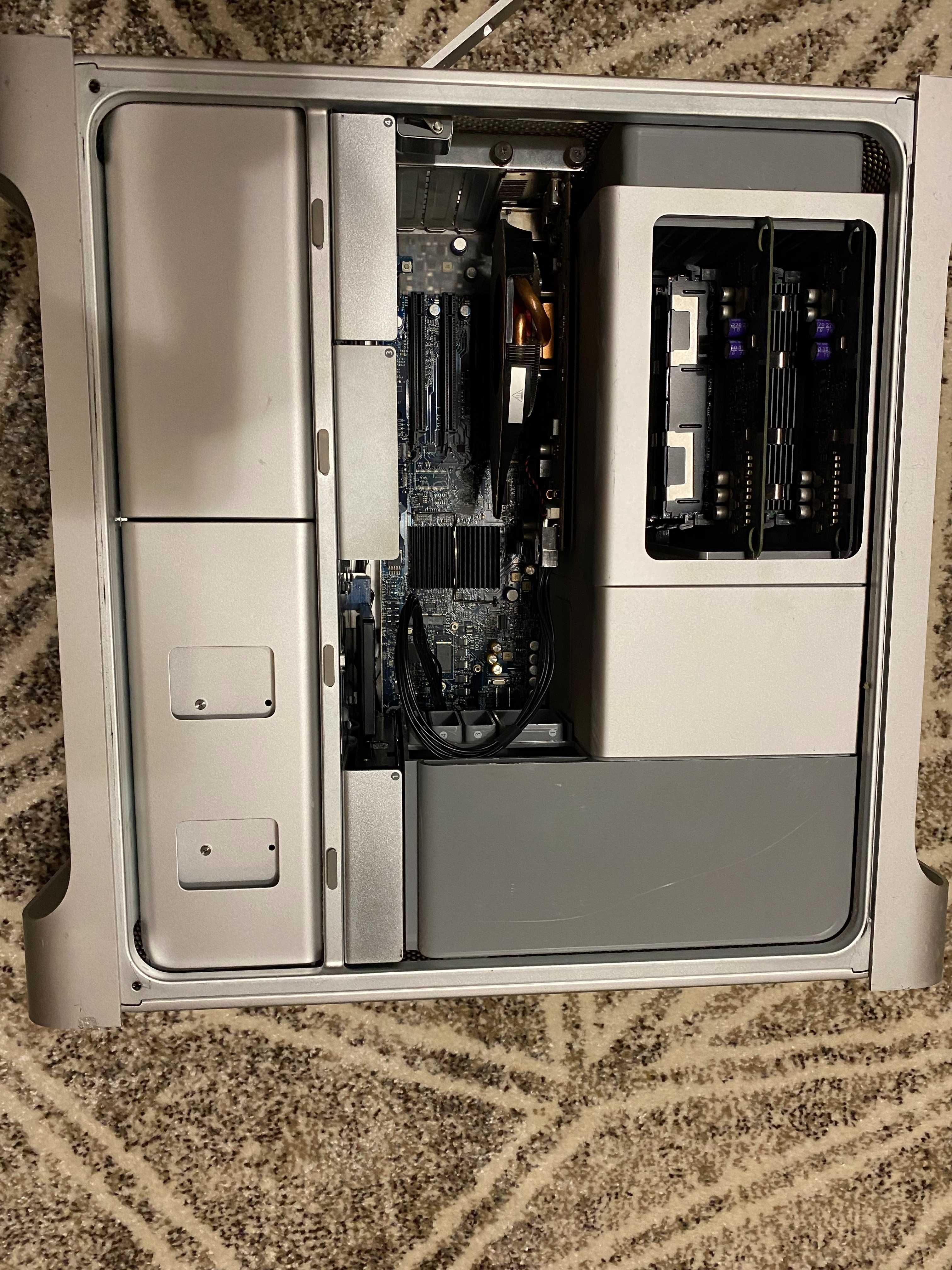 Продам MAC PRO 1.1