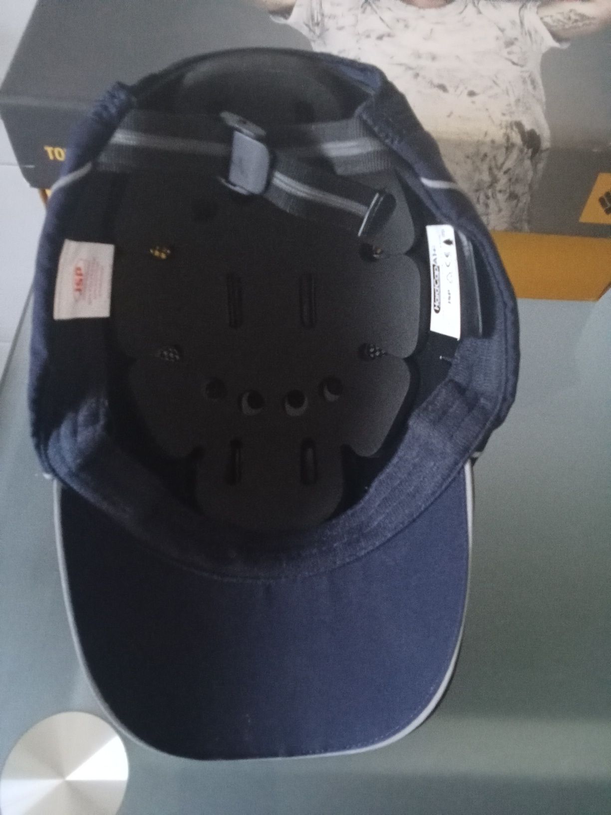 Chapéu de segurança novo