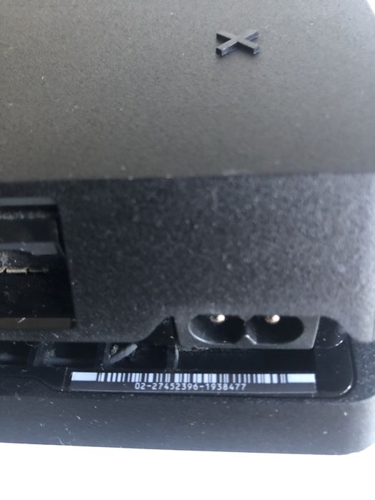 PlayStation PS4 Slim 1TB