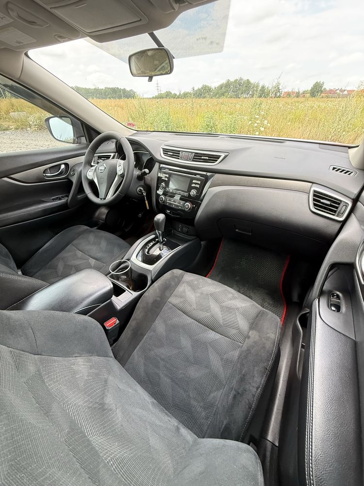 Продам Nissan ROGUE Automat