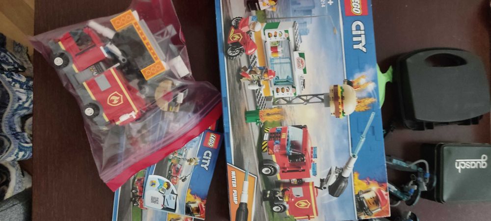 Conjunto Legos variados