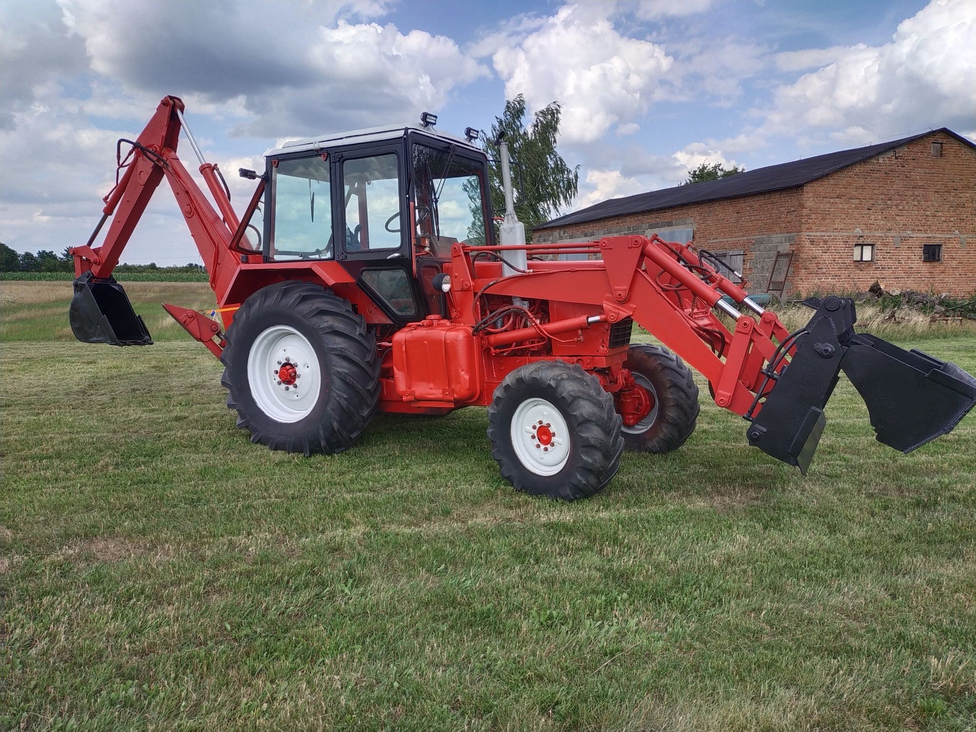 MTZ 82, 4x4 Belarus Pronar, koparko ładowarka, joystick, krokodyl,