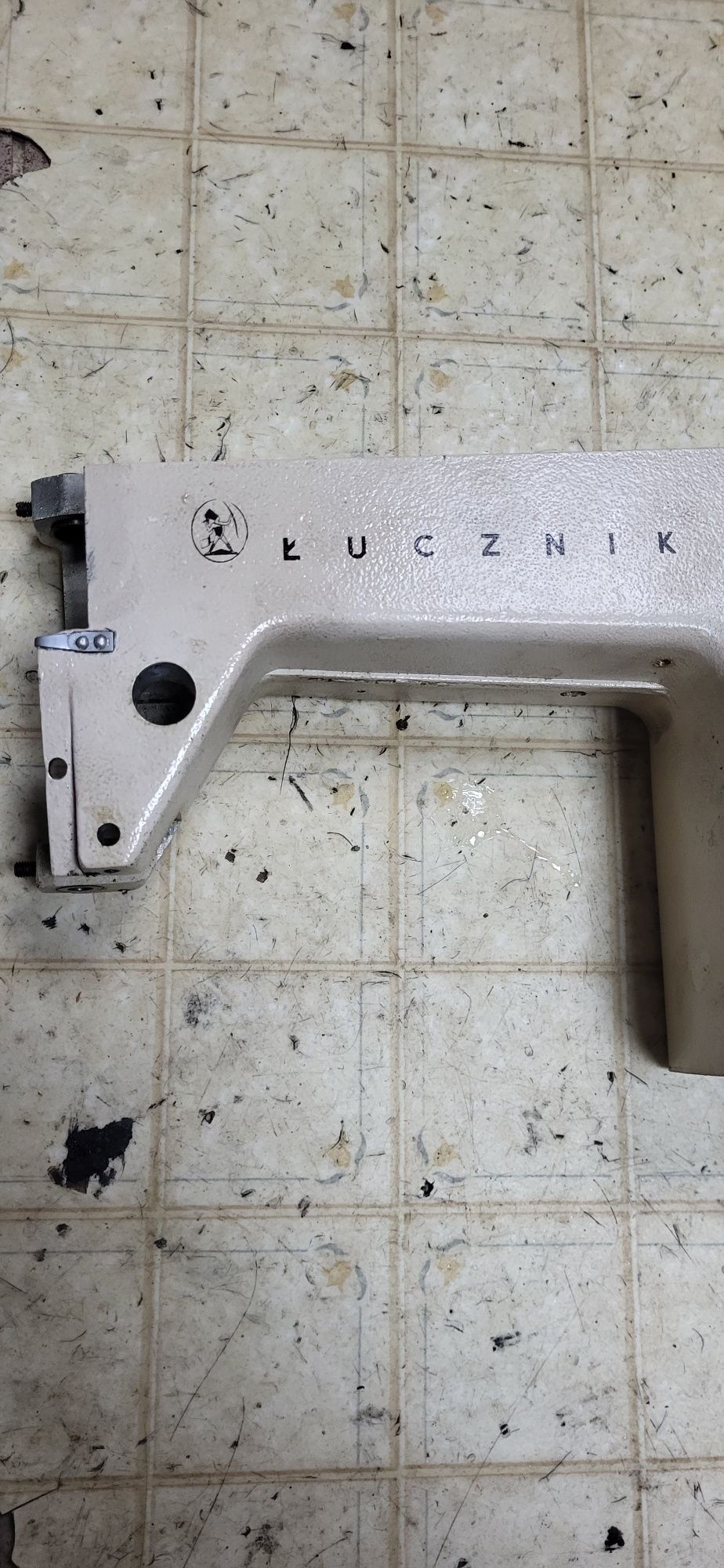 Lucznik na czesci kompletna