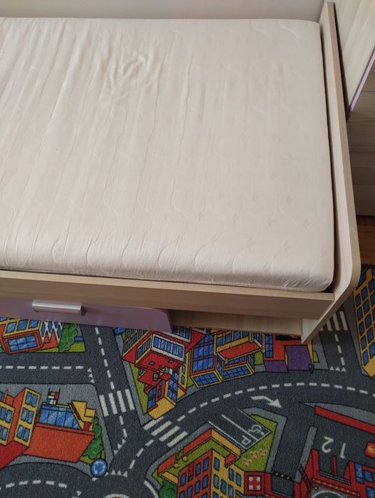 Sprzedam łóżko młodzieżowe z materacem lnorento 80 x 190