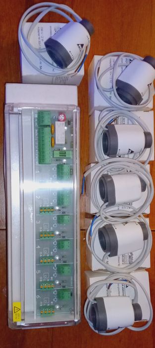 Listwa sterująca podłogówki 6 obiegów z elektrozaworami, przewodowa.