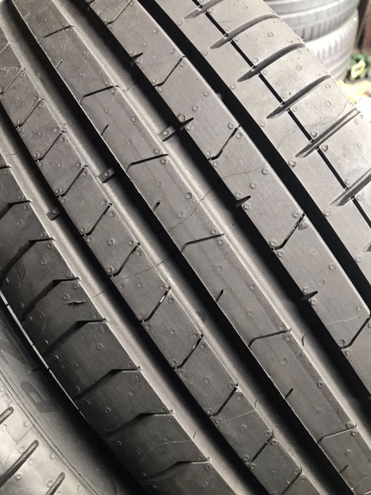 245/35/20 R20 Pirelli PZero PZ4 RSC 4шт новые