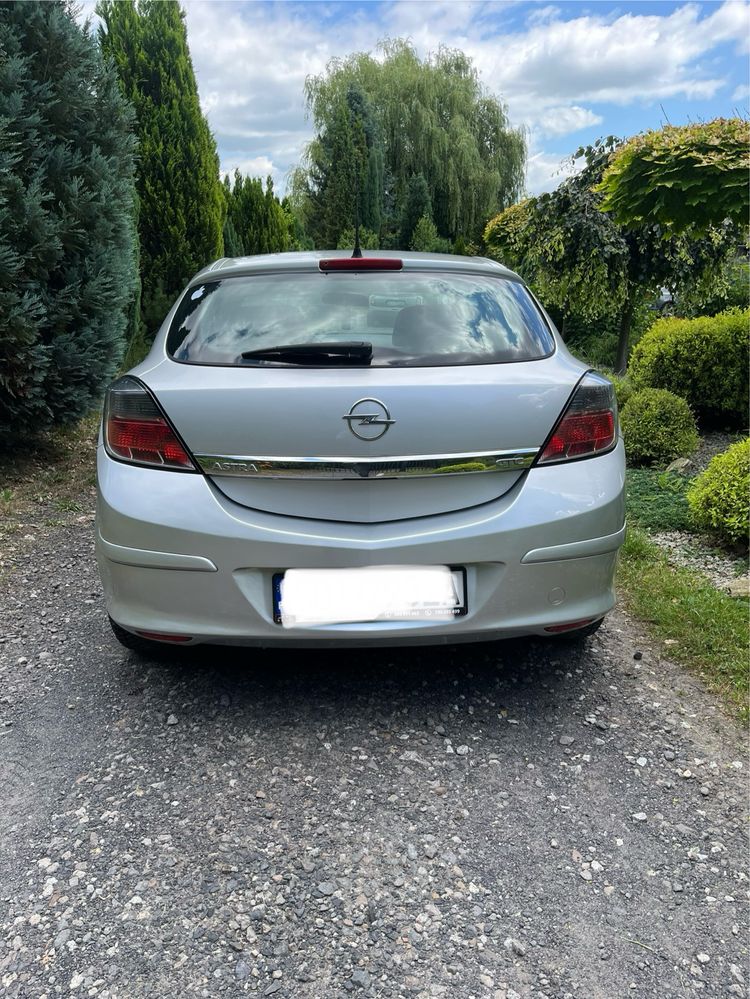 Opel Astra GTC 1.6*Bez korozji*Alu*Bardzo ładna*Polecam!