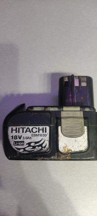 Ładowarka z baterią Hitachi