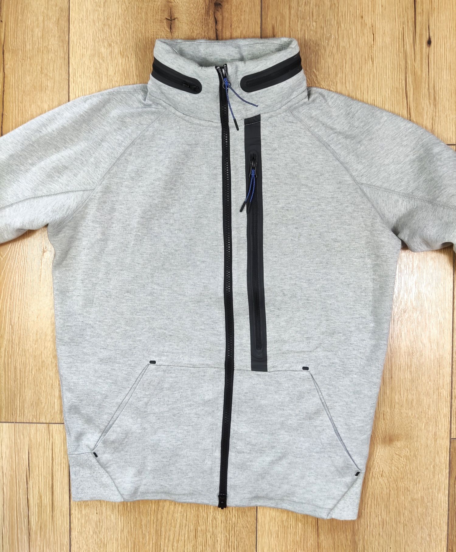 Nike Tech Fleece damska bluza w rozmiarze S-M