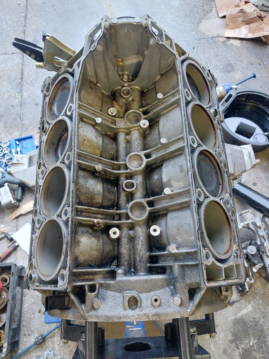 M157 AMG V8 silnik mercedes 157 5,5L 63 AMG