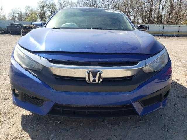 Honda civic Touring 2018 hot price