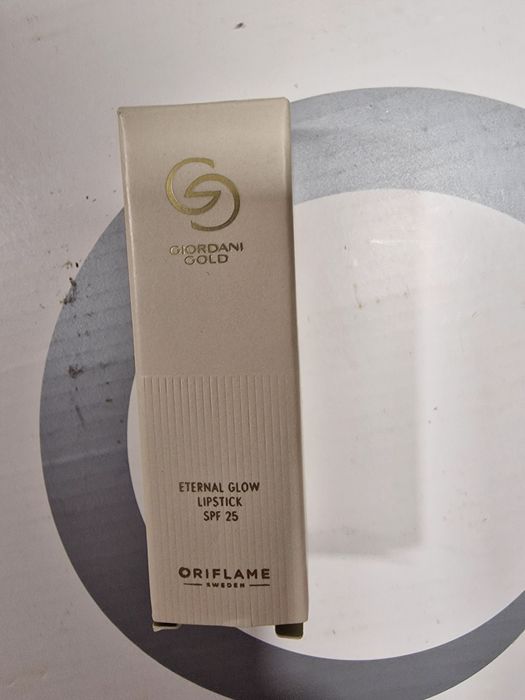 Baton oriflame  claro