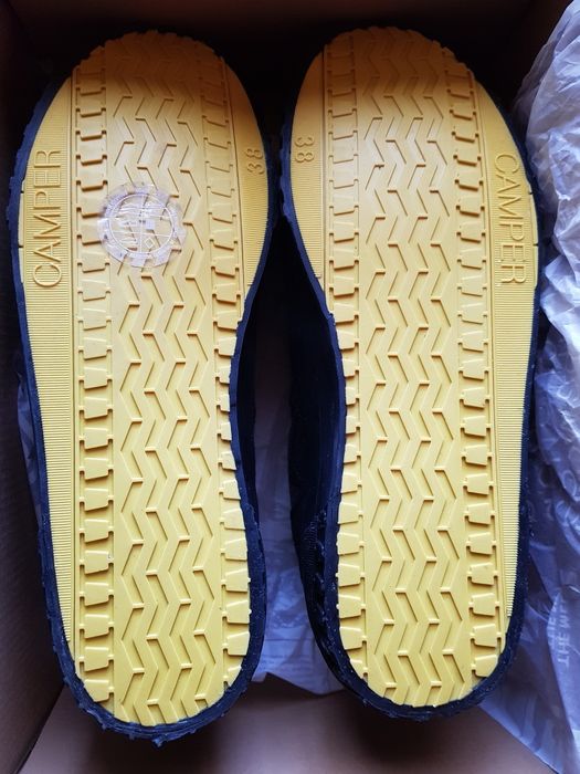 Sapatilhas CAMPER 38 nunca usadas