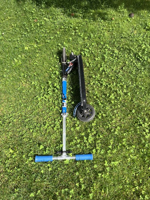 Hulajnoga Oxelo Decathlon + kask, używana