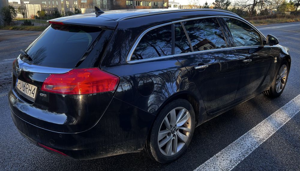 Opel Insignia OPC Line Sport Tourer 2.0 160Km