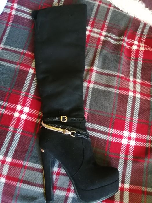 Ботфорди замшеві