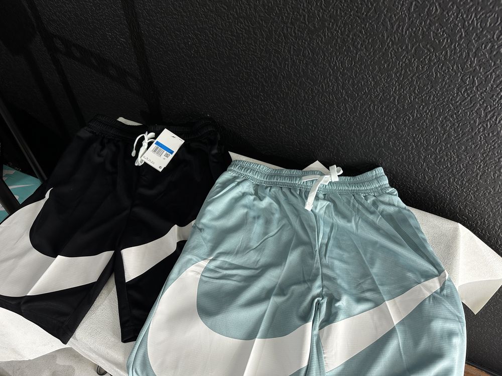 Nike Big Swoosh Nike Dri-fit Шорты Nike