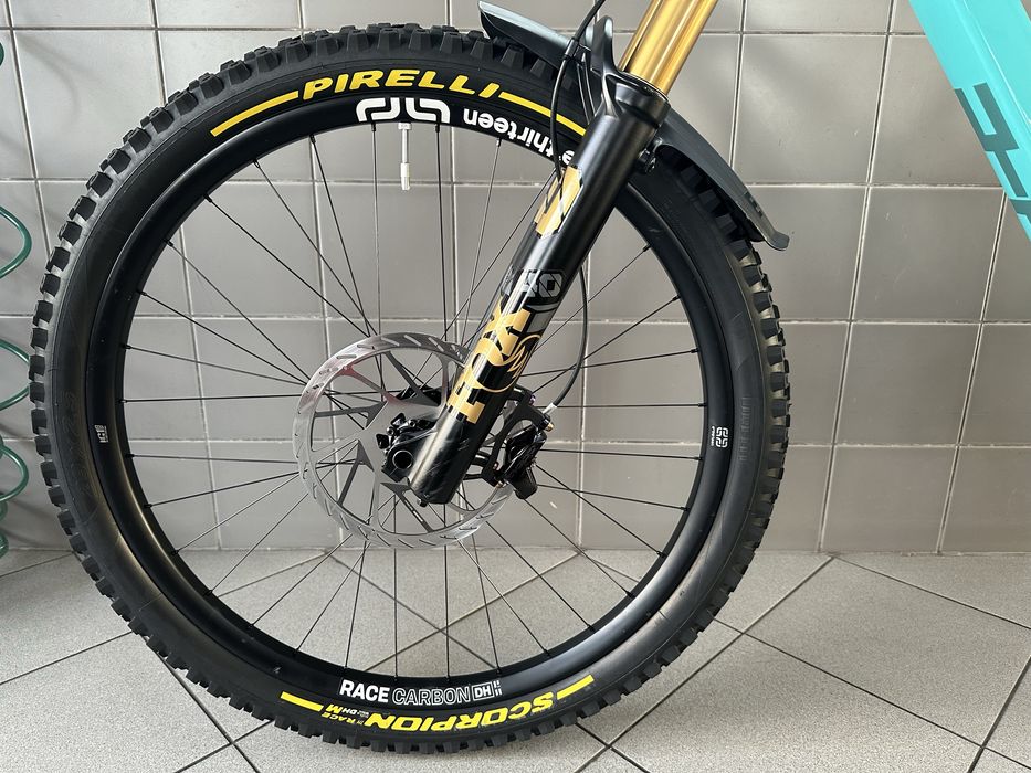 Rower zjazdowy DH YT Tues Core 4 2023 Large 29 bardzo zadbany