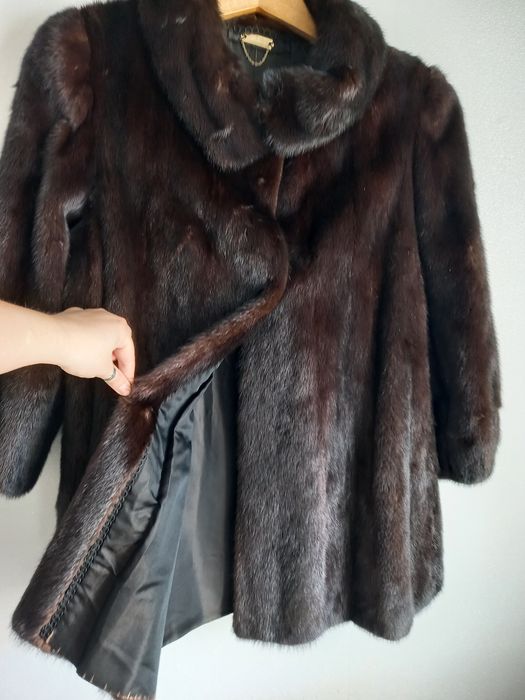 Шуба з натурального хутра норки