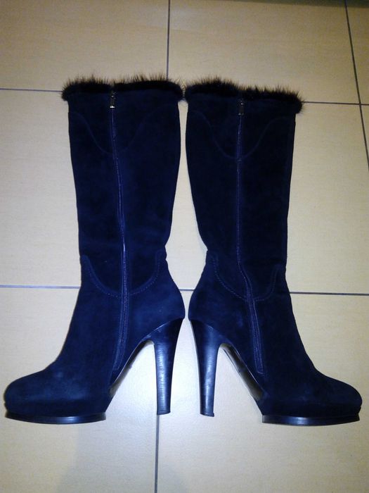 Чоботи жіночі зимові замшеві, розмір - 37.