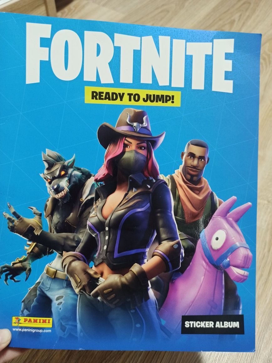 Альбом  Panini Fortnite Ready to Jump (1серія)