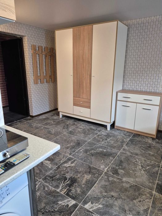 Сдам 1-комнатную студию, новая квартира 2025года, хозяин