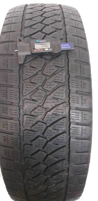 Szt2798R Sztuka 225/65R16C Bridgestone Blizzak W810 dot.2520
