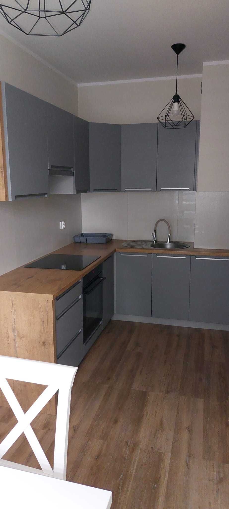 Jasne dwupokojowe mieszkanie z balkonem , Katowice Ligota, blisko UM
