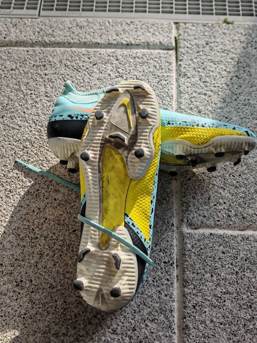 Chuteiras Nike Phantom