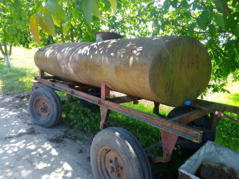 Бочка 2 х осный прицеп