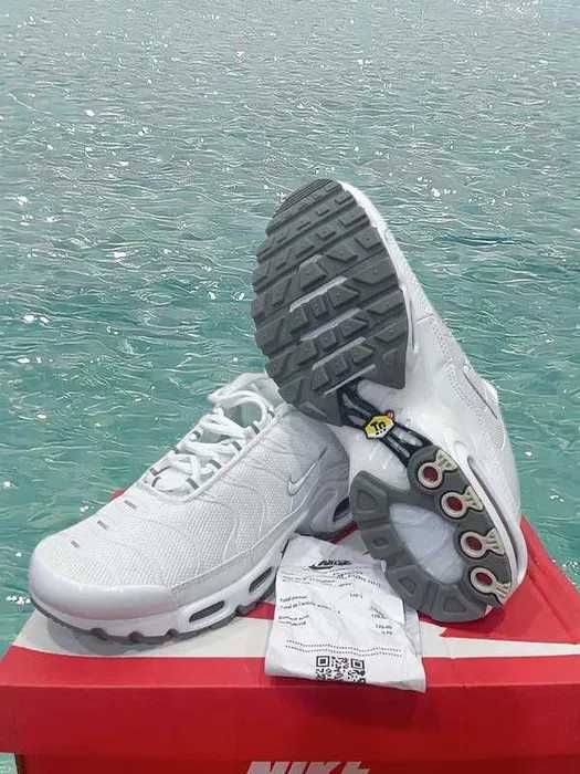 Buty NikeAirMaxWhite TN Plus Moda Obuwie sportowe rozmiar.45