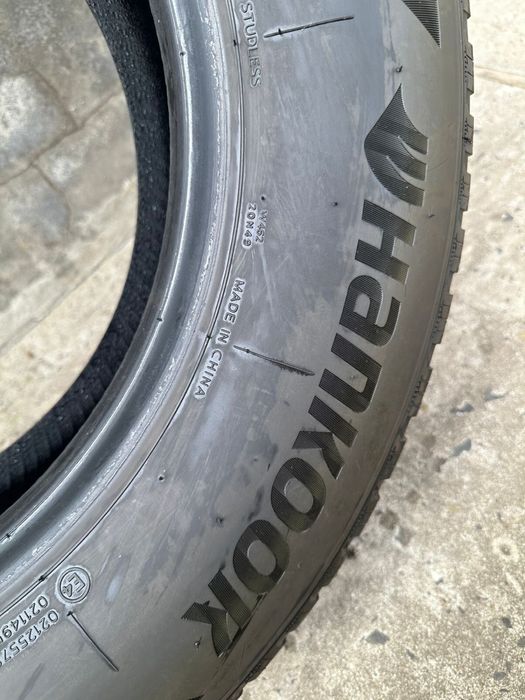 Зимова гума Hankook 2022