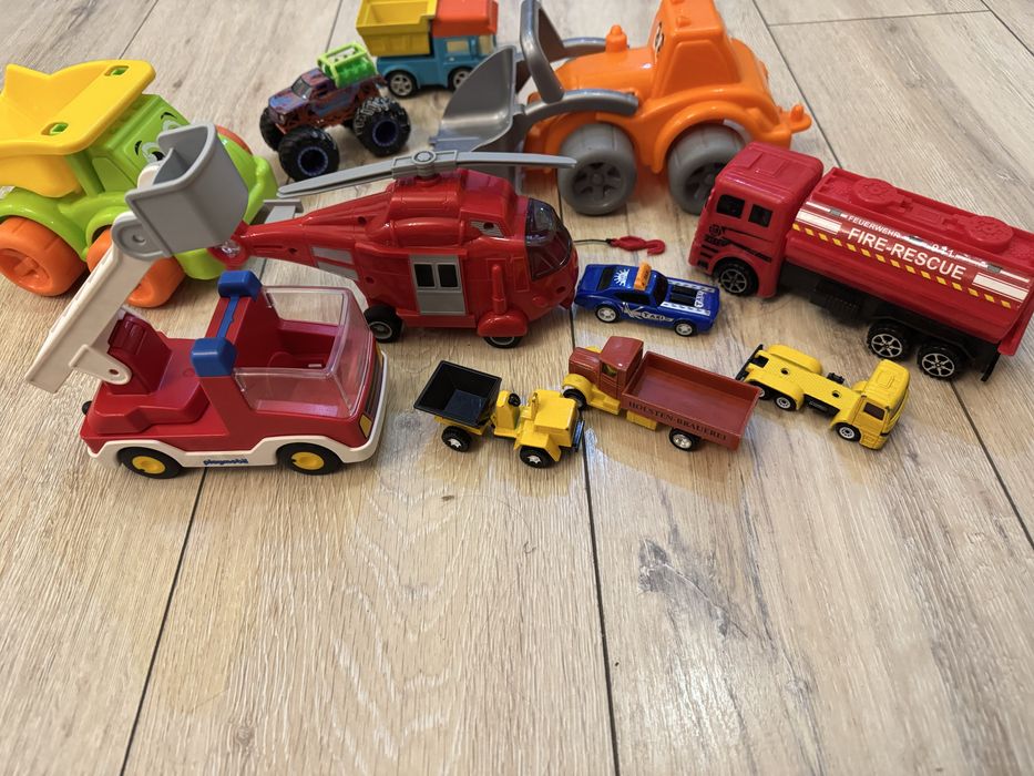 Гелікоптер,машинки ігоашки